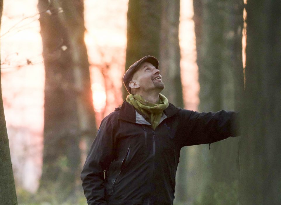 Mikael Karlsson i Järna vill att fler skogsägare börjar tänka klimatsmart.