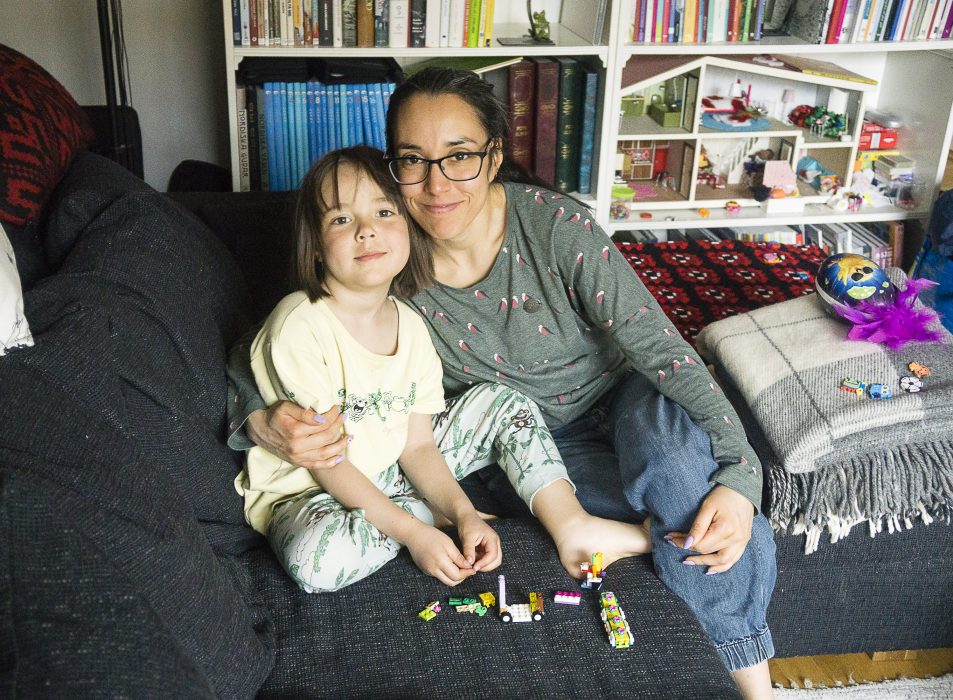 Carmen Sosa tror att det finns många anledningar till att folk avstår barn eller nöjer sig med ett barn i dag.
