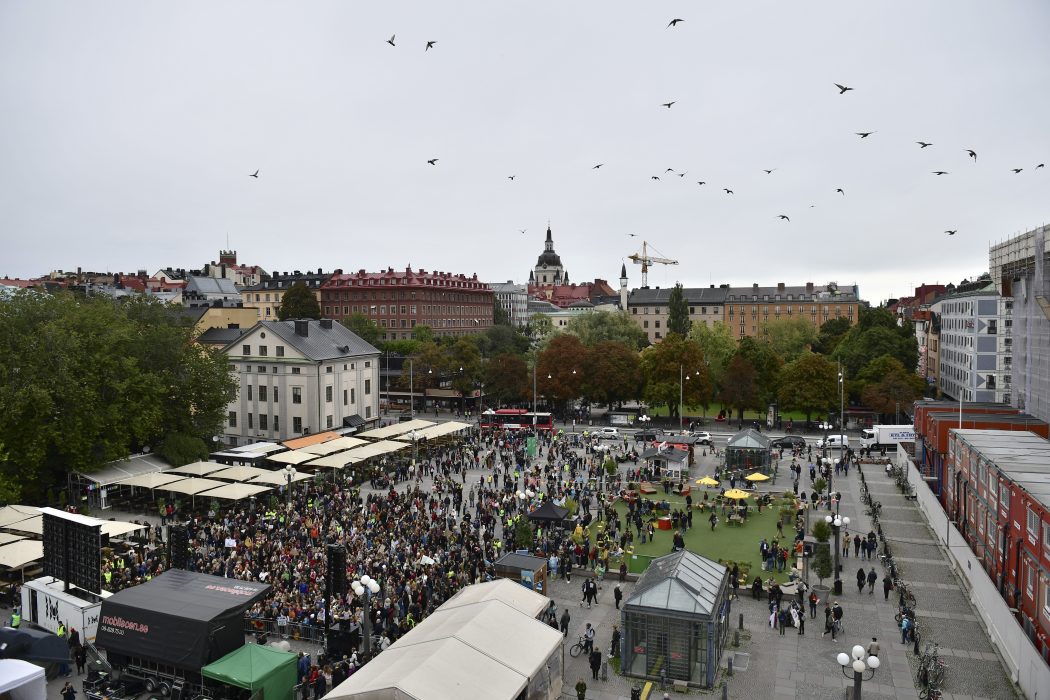 I dag har Greta Thunberg och rörelsen Fridays for future uppmanat vuxenvärlden till allmän strejk/manifestation för klimatet.