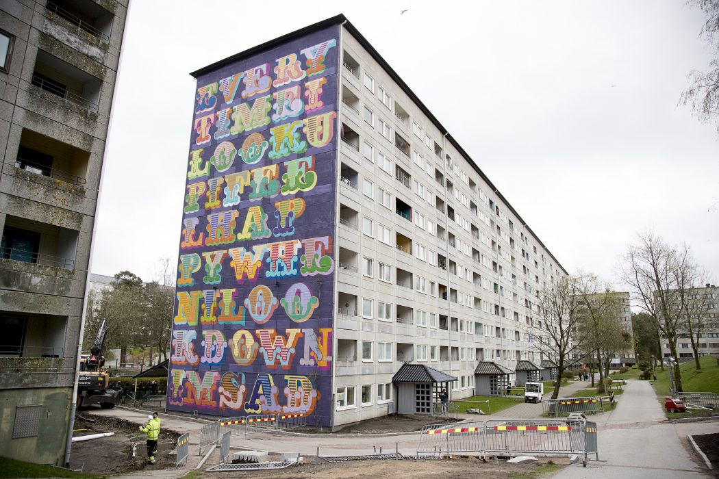 I en unik rapport har organisationen The Global Village låtit SCB ta fram statistik över de boende i de 61 områden som polisen klassar som utsatta.