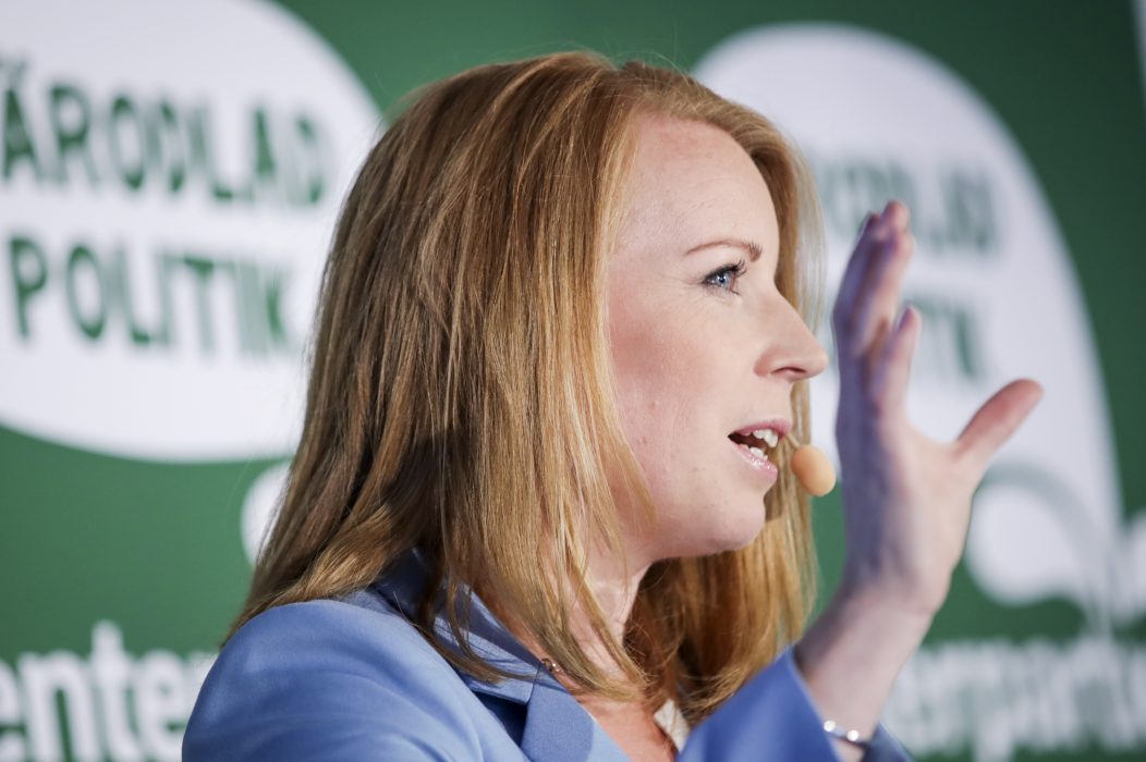 Centerpartiets partiledare Annie Lööf (C) håller pressträff under Centerpartiets dag på politikerveckan i Almedalen.