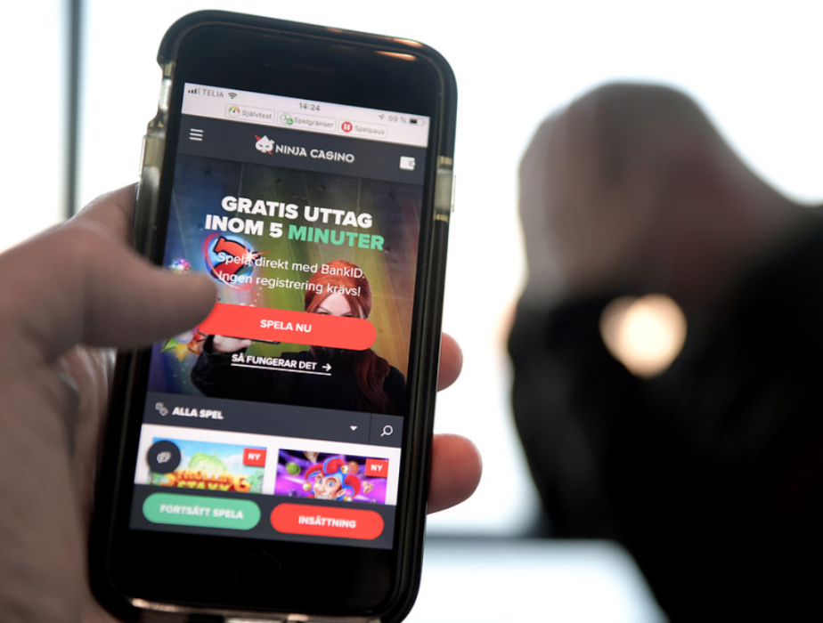 Foto: Janerik Henriksson/TTFler svenskar än tidigare har så allvarliga spelproblem att det kan handla om ett spelberoende, enligt Folkhälsomyndigheten.
