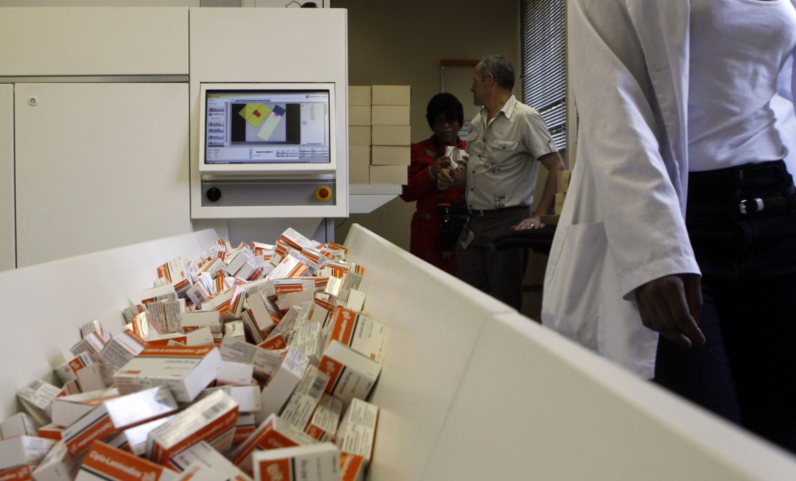 En sydafrikansk undersökning visar att den initiala behandlingen av hiv ökar bland unga i landet.