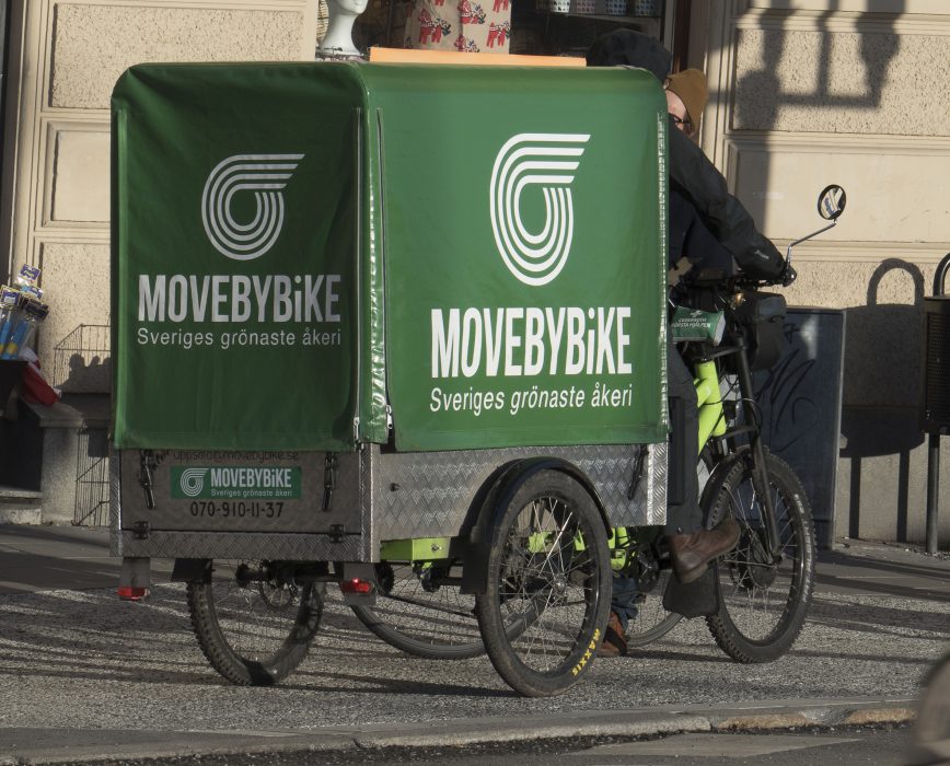 En godscykel kan enligt forskaren ersätta en skåpbil rakt av i stadstransporter då skåpbilarna sällan kör fullt lastade.