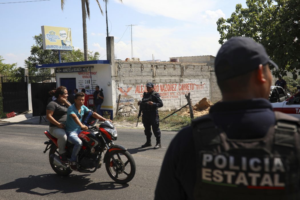 Polis på vakt i Actopan i den mexikanska delstaten Veracruz i augusti 2019, efter ett uppmärksammat mord på en journalist.