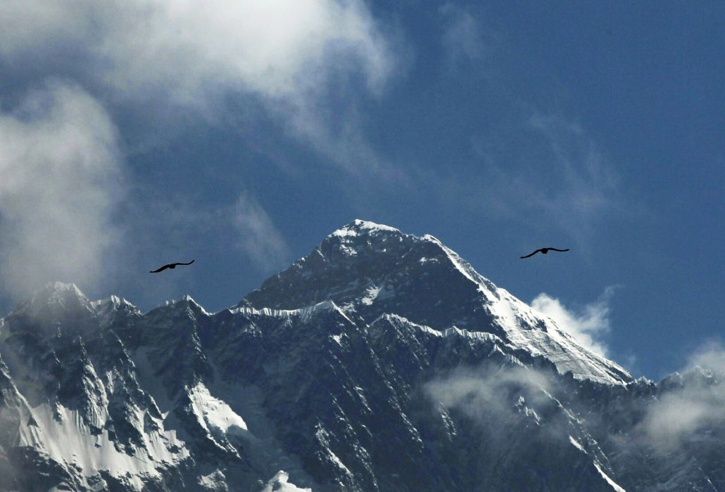 Det finns gott om plats på Mount Everest den här klättringssäsongen.