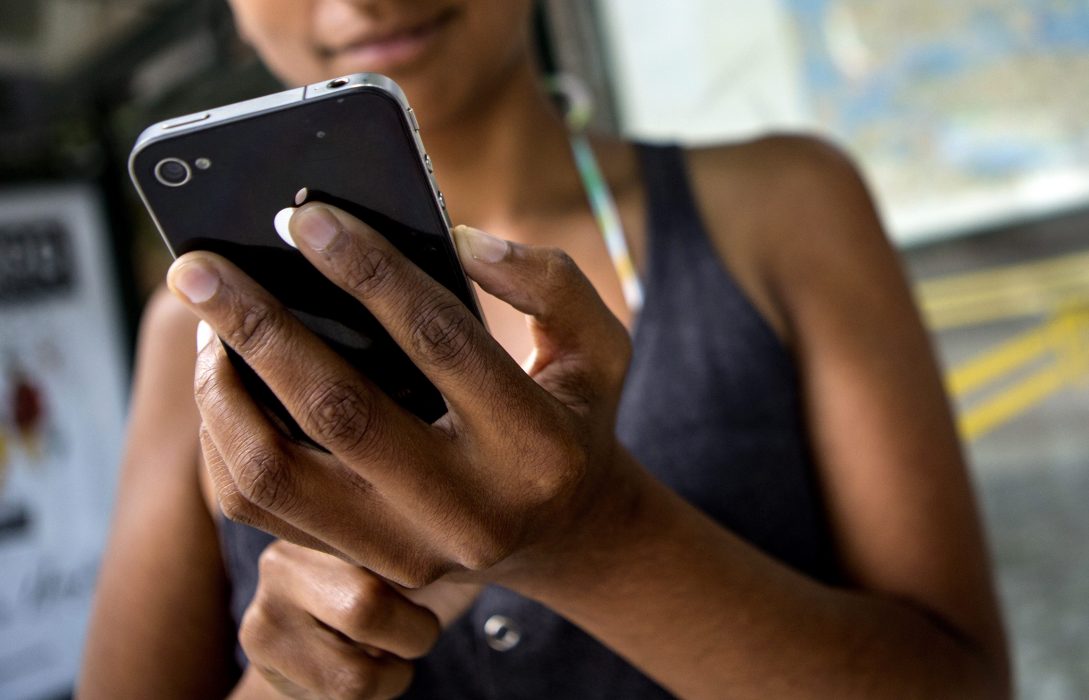  Amnesty anklagar Twitter för att inte göra tillräckligt för att skydda kvinnor mot övergrepp, näthat och trakasserier.