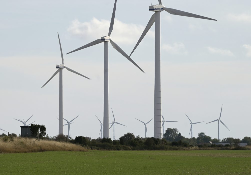 Hur ska framtidens elförsörjning se ut? Lyssna på ett samtal med Kristina Östman, energisakkunnig på Naturskyddsföreningen, om Sveriges hållbara energiförsörjning 2040.