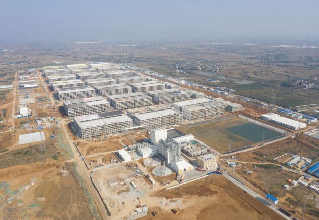 Världens största grisanläggning i Kina ska så småningom producera 2,1 miljoner grisar per år.