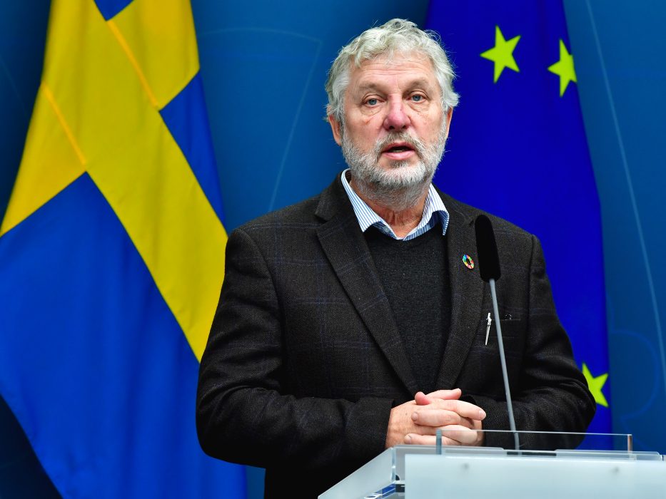 Peter Eriksson, minister för internationellt utvecklingssamarbete (MP) lämnar regeringen.