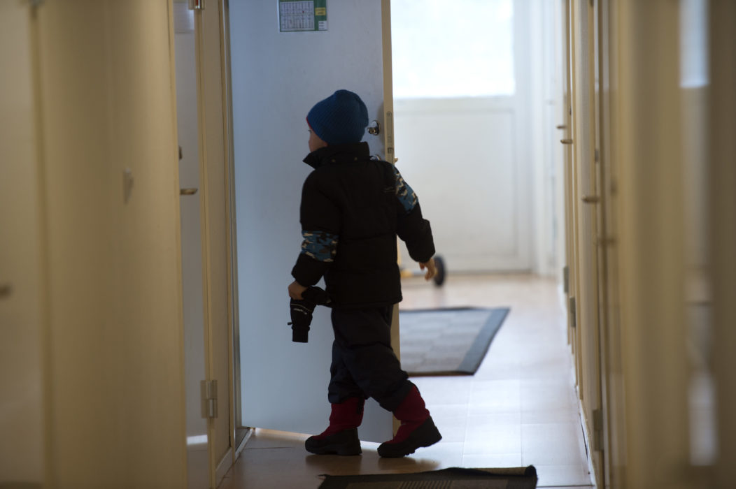 Framtiden blir oviss för många när Migrationsverket nu avvecklar flera av sina boenden runtom i landet.