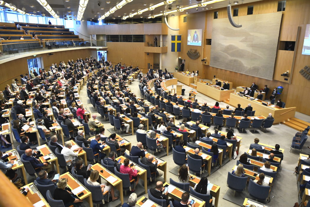 Enligt Björn Forsberg ser vi ingen verklig omställningsagenda från något av riksdagspartierna idag.