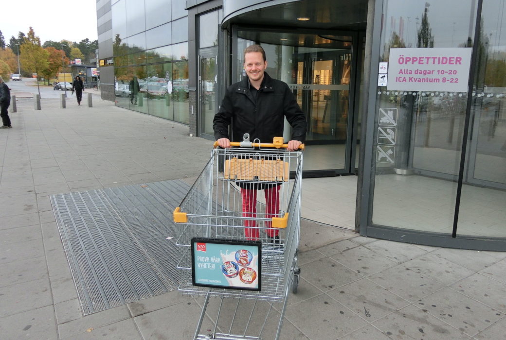 "Vi har det bästa erbjudandet: Om man inte köper någonting, så sparar man hundra procent.