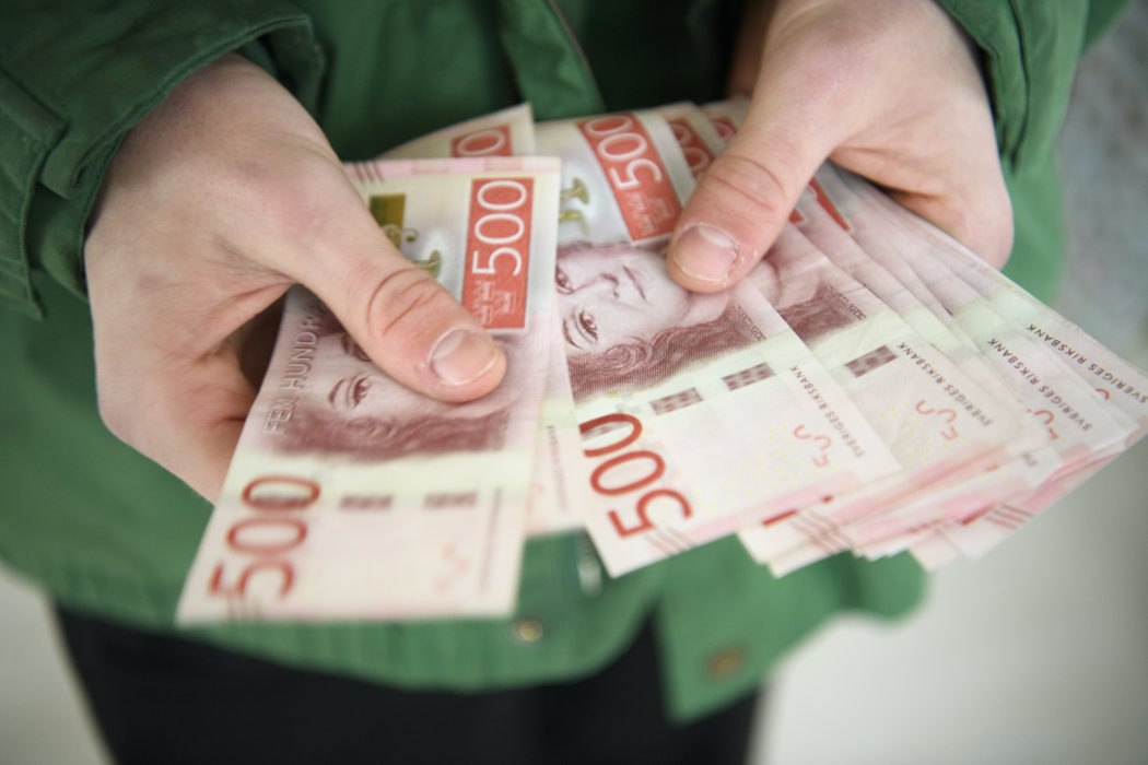 Fortfarande finns det ett inkomstgap på omkring 20 procent mellan män och kvinnor, konstaterar Jämställdhetsmyndigheten.