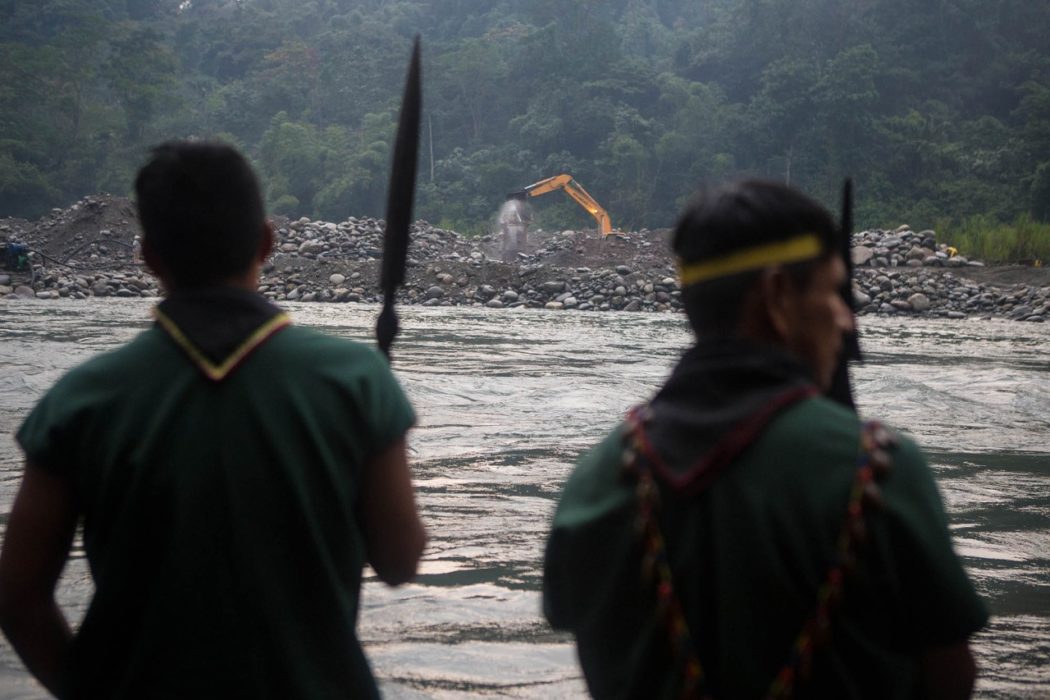 Ursprungsbefolkningen A'i Cofán i Sinangoe lever i norra delen av Equadors Amazonas och får nu bestämma över sin mark.