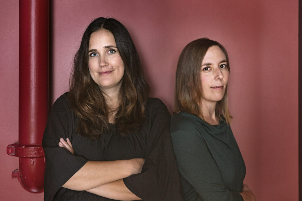 Anja Gatu och Åsa Callmér har skrivit boken Planeten, klimatet &amp; framtiden.