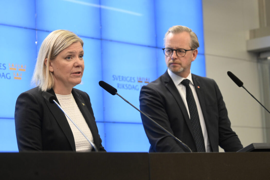 Socialdemokraternas partiledare Magdalena Andersson och den ekonomiskpolitiska talespersonen Mikael Damberg.