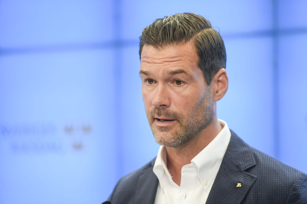 Enligt bistånds- och utrikeshandelsminister Johan Forssell (M) kommer handel gynna både Sverige och biståndsarbetet.