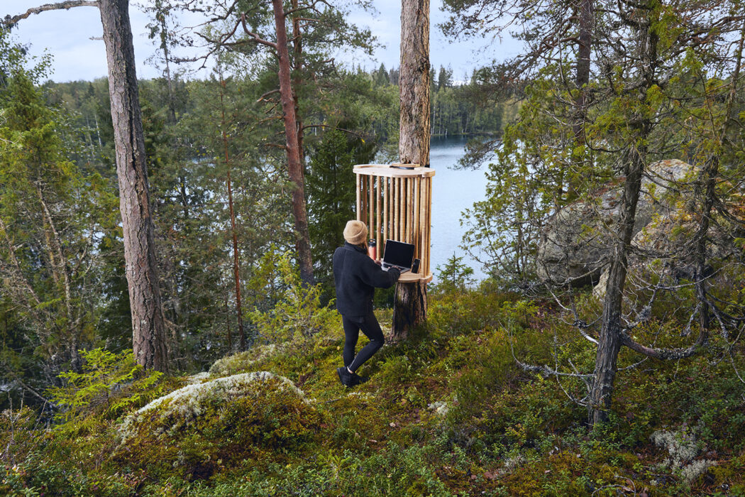 Kontorsplatser utomhus provas nu på några platser, bland annat i Lahti och Helsingborg.