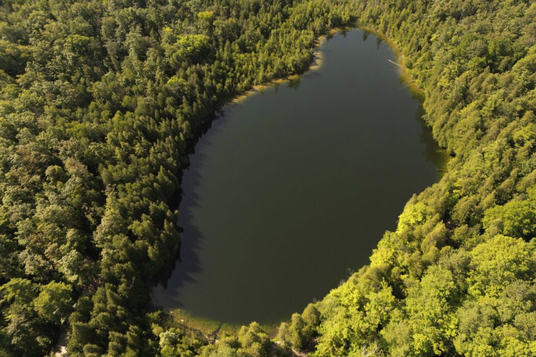 Bottensediment i Crawford Lake i Ontario i Kanada kan bli det som definierar den geologiska epoken antropocen.