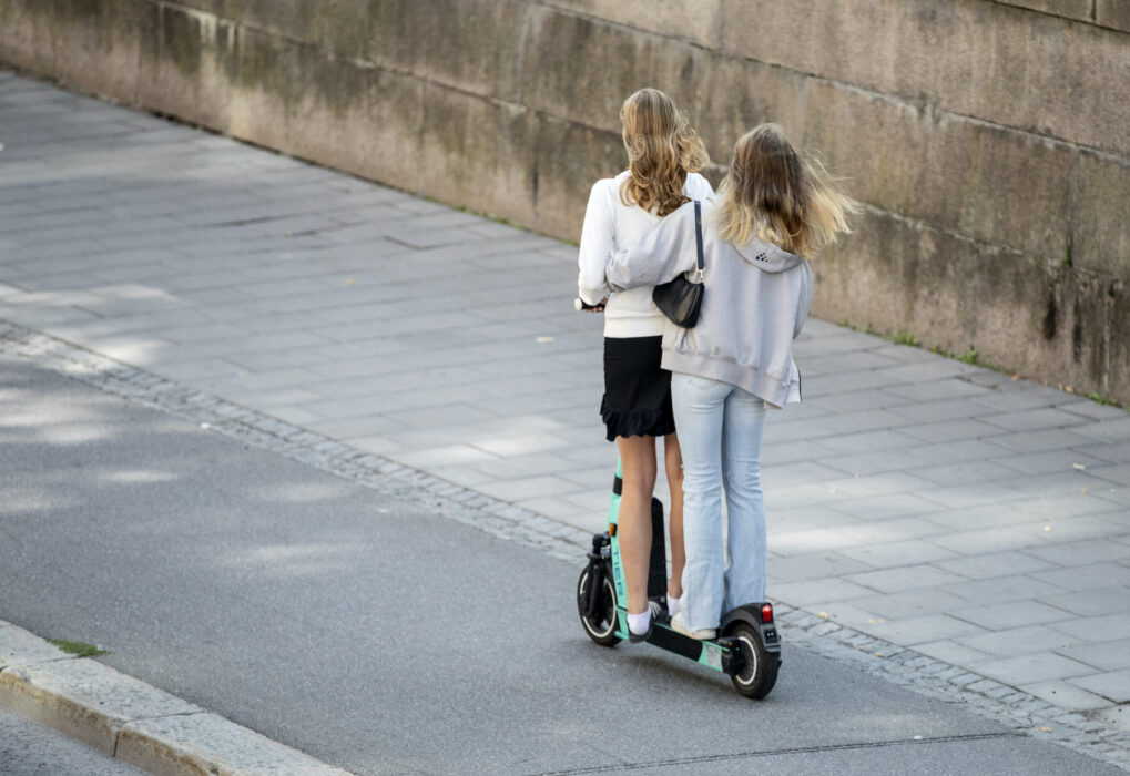 Människor väljer inte elsparkcykeln av miljöskäl, visar ny forskning.